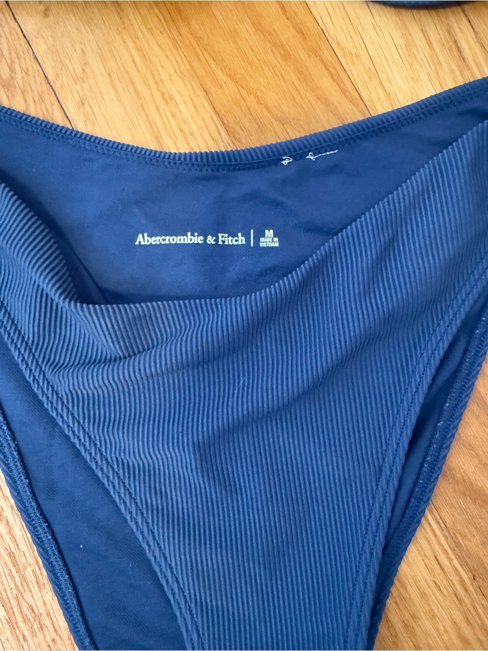 Abercrombie & Fitch Ribbed Dark Blue Underwire Bikini Set - Picture 2 of 8